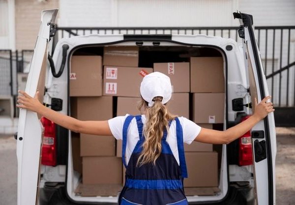 How UShipServices Optimizes Last-Mile Delivery for Faster Results